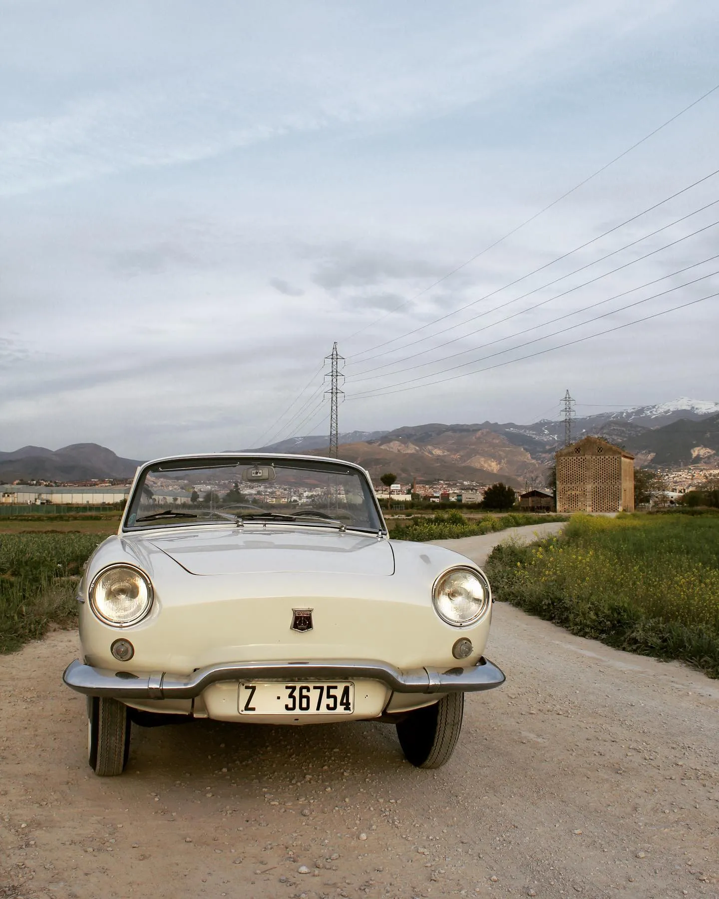 Renault Floride restaurado por The Vint-Garage