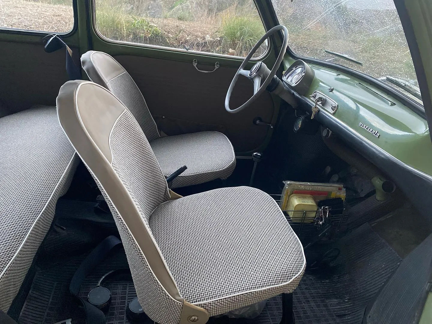 Seat 600